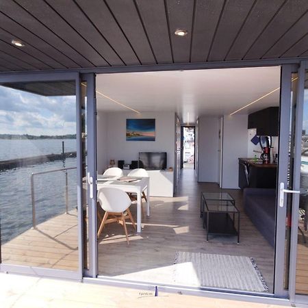 Hausboot Fjord Nordstern Mit Dachterrasse In Schleswig Hotell Exteriör bild